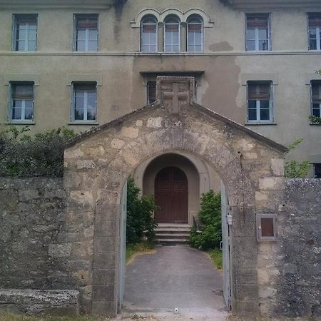 Gite d'étape Clos St Roch Viviers Esterno foto